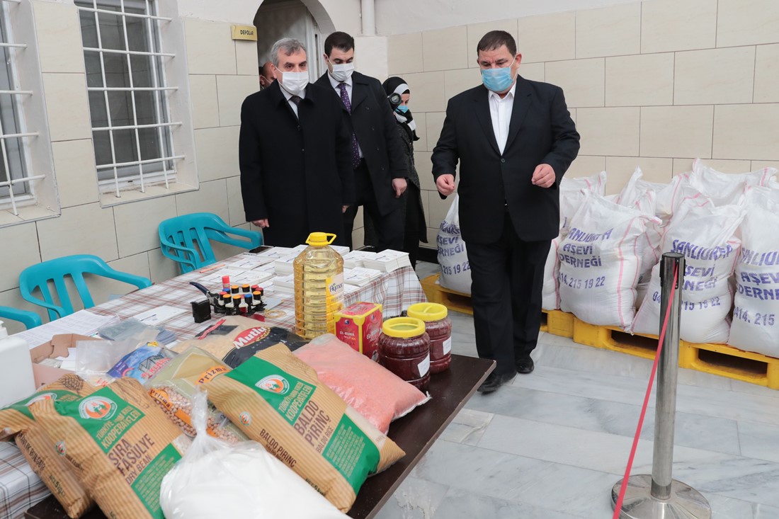 BAŞKAN BEYAZGÜL AŞEVİNDE İHTİYAÇ SAHİPLERİ İLE BİR ARAYA GELDİ