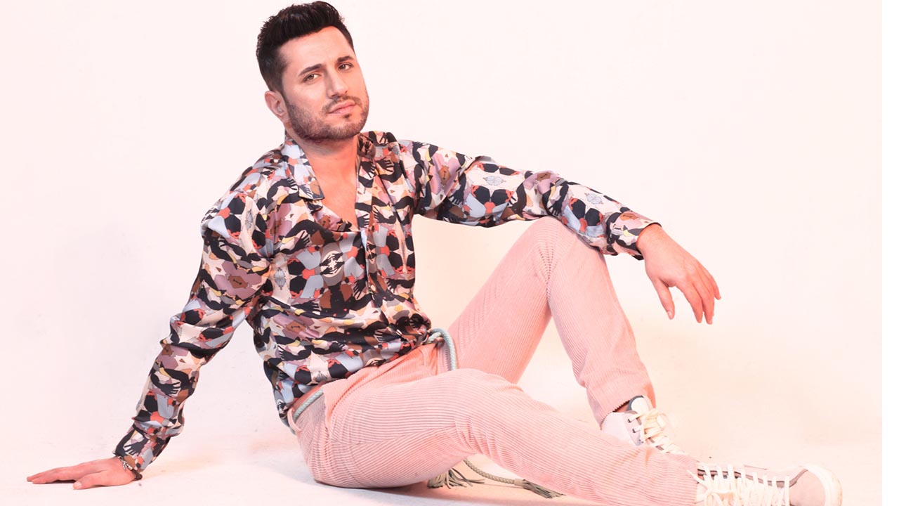 Berru Tural’ dan DMC etiketli 8 ay sonra 5. single ‘Bir An Bile Düşünmedim’