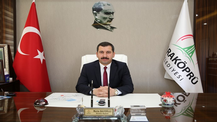 BAŞKAN BAYDİLLİ BERAT KANDİLİ’Nİ KUTLADI