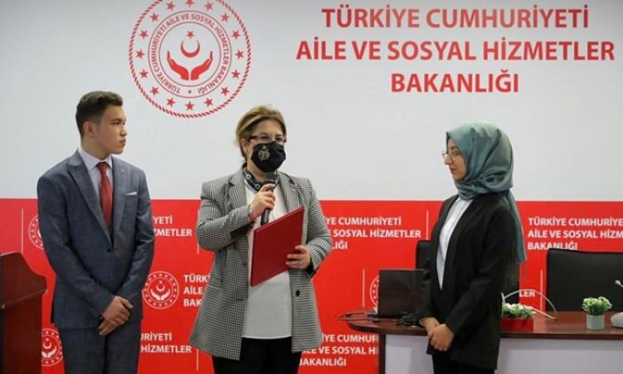 Bakanımız Derya Yanık “22. Ulusal Çocuk Forumu” Kapanış Toplantısına Katıldı