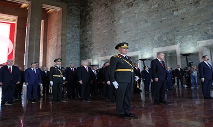 30 Ağustos Zafer Bayramı: Cumhurbaşkanı Erdoğan, Anıtkabir’de düzenlenen törene katıldı