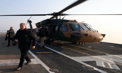 Millî Savunma Bakanı Hulusi Akar ve Beraberindeki TSK Komuta Kademesi, Anadolu Gemisini Ziyaret Ederek İnceleme ve Denetlemelerde Bulundu