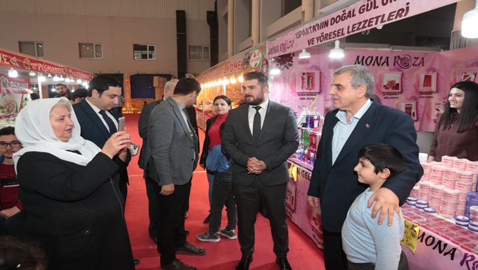 YÖRESEL ÜRÜNLER VE HEDİYELİK EŞYA FUARI SONA ERDİ