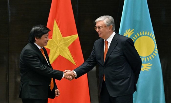 Devlet başkanı, SOVICO Group Yönetim Kurulu Başkanı Nguyen Thanh Hung’u kabul etti