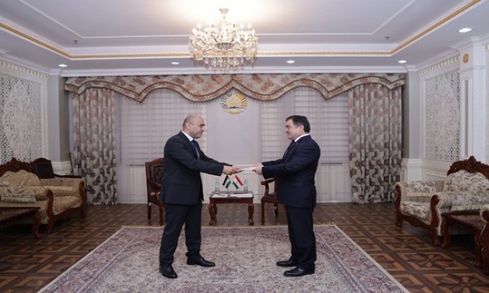 Presentation of the copy of сredential of new Palestinian Ambassador